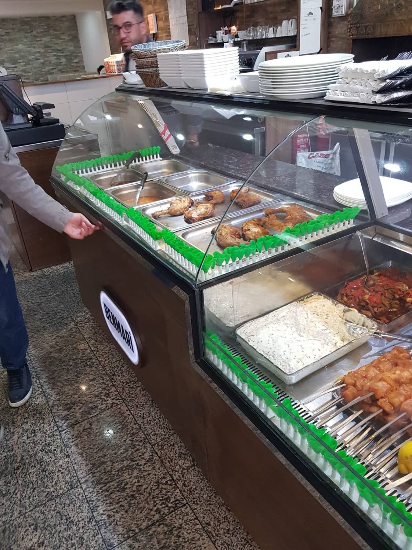 Mixor Kebab, 3