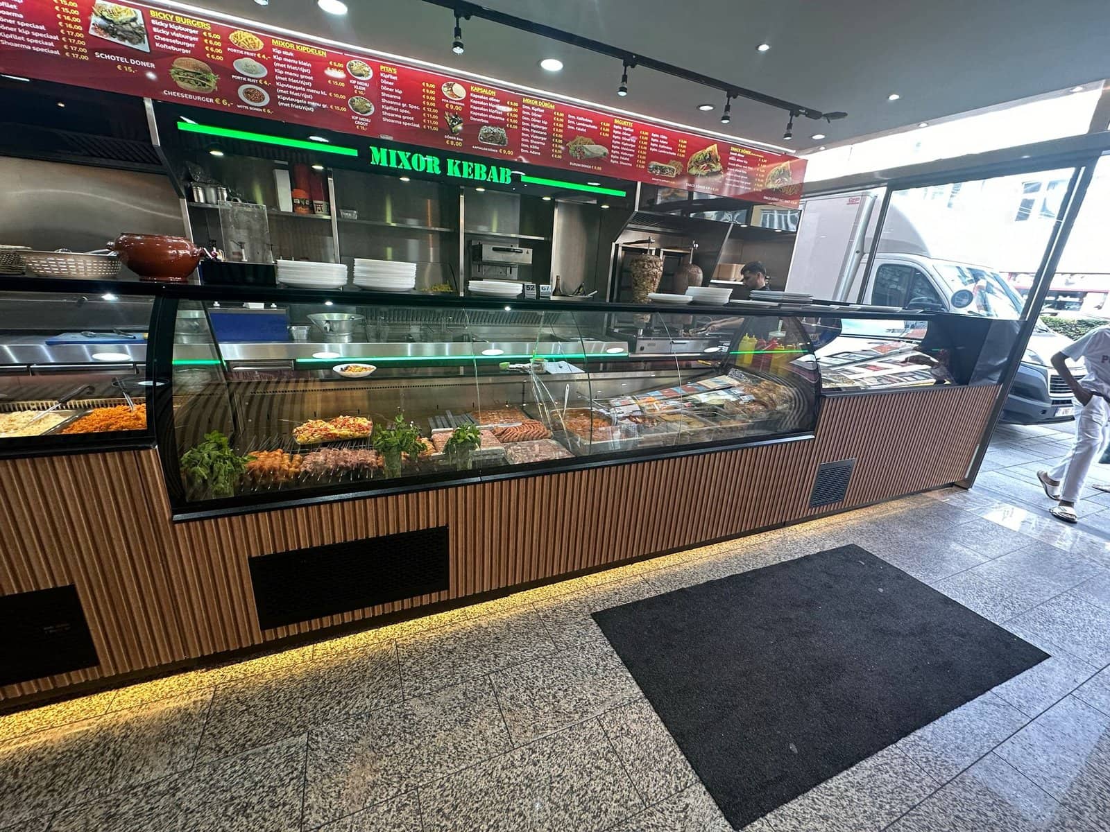 Mixor Kebab, 9